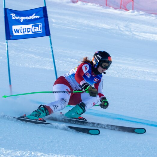 © Derganc © Derganc